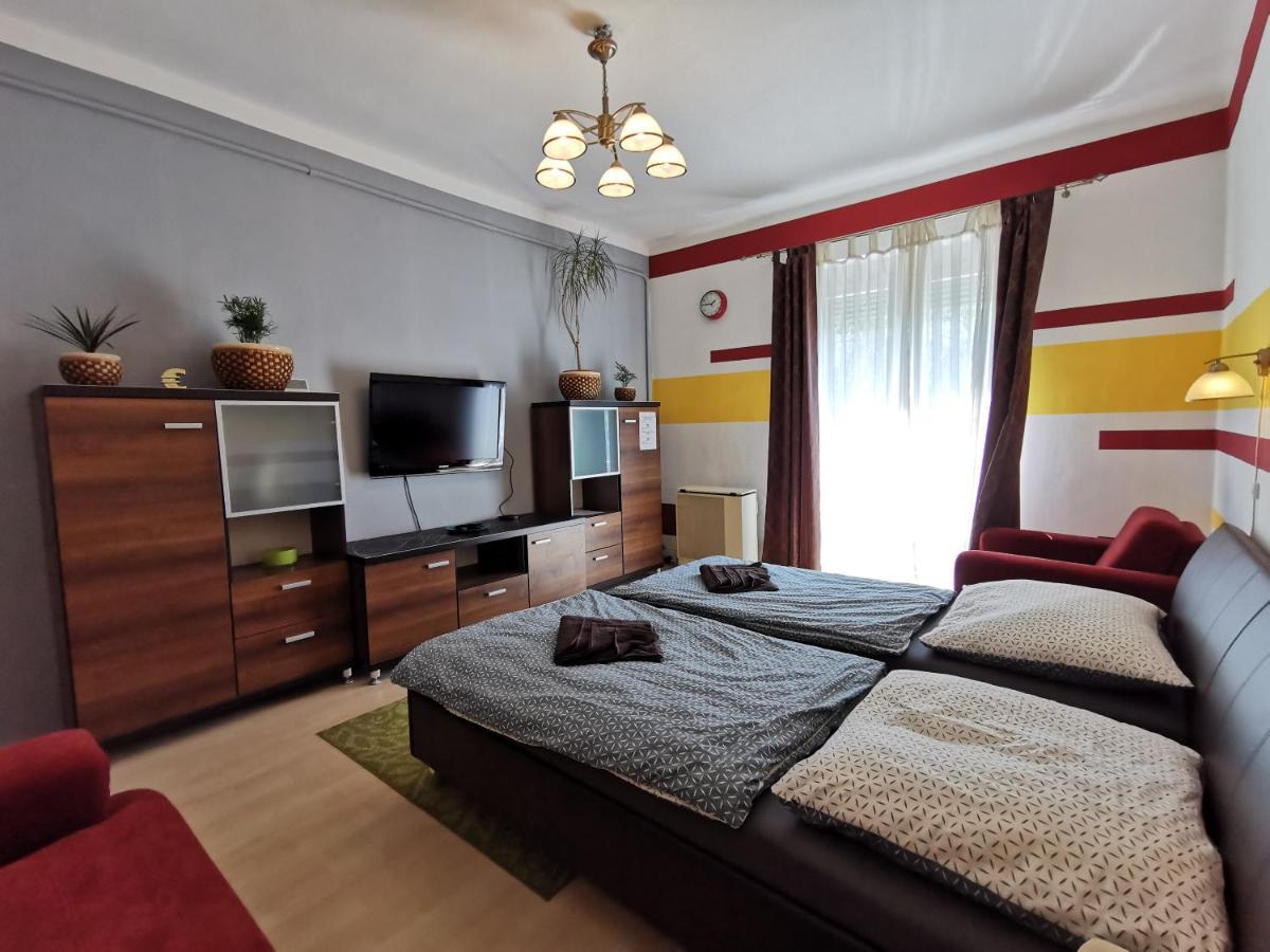 Smart Business Apartman Miskolc Luaran gambar