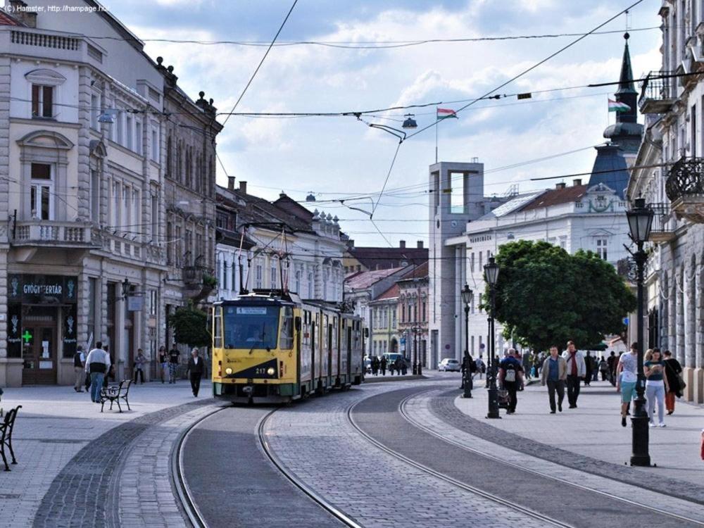 Smart Business Apartman Miskolc Luaran gambar